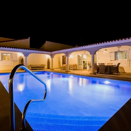 Freesia With Heated Pool And Air Conditionin *