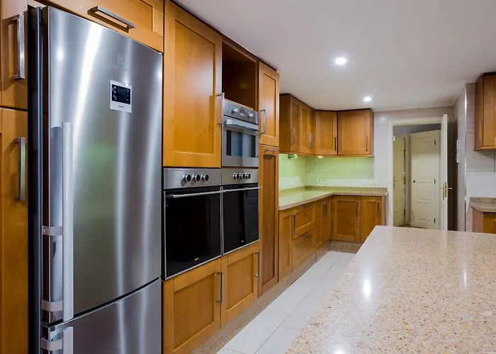 Freesia With Heated Pool And Air Conditionin Villa