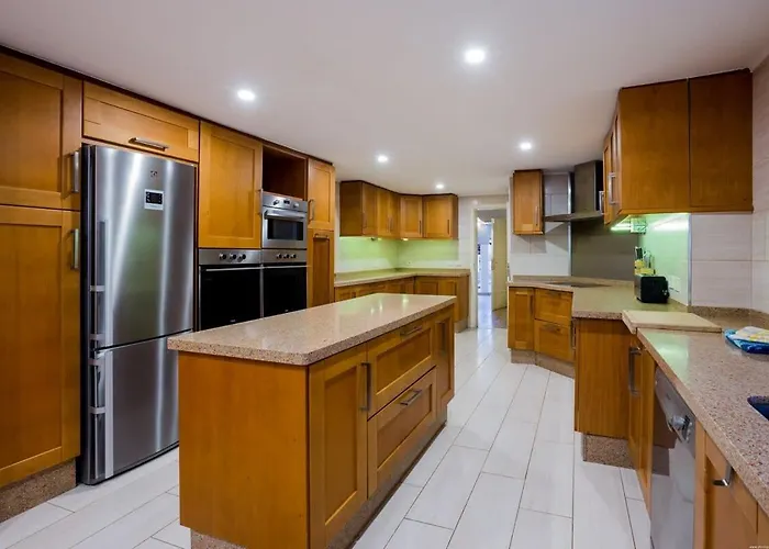 Freesia With Heated Pool And Air Conditionin