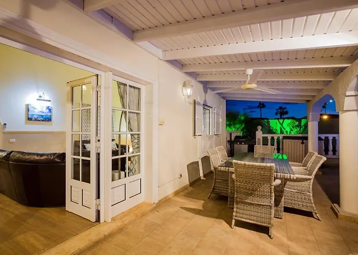 Freesia With Heated Pool And Air Conditionin