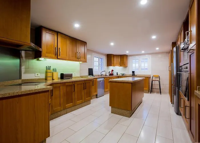 Freesia With Heated Pool And Air Conditionin Villa San Miguel de Abona