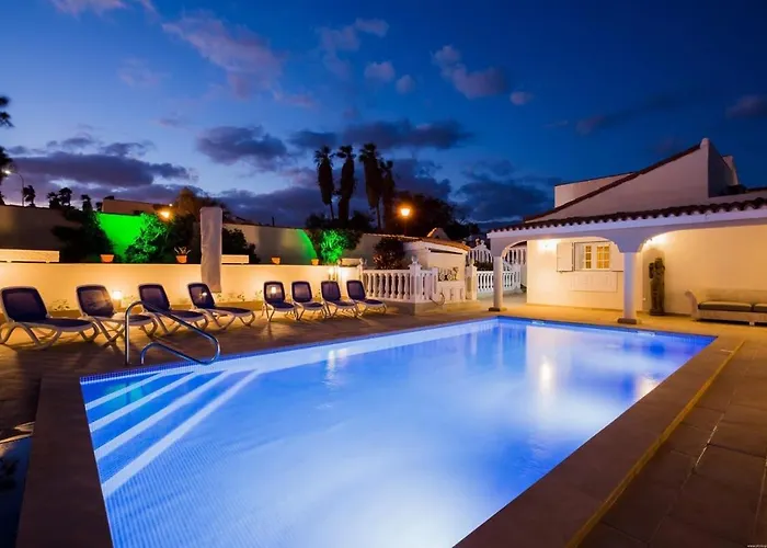 Freesia With Heated Pool And Air Conditionin * San Miguel de Abona