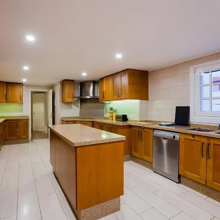 Freesia With Heated Pool And Air Conditionin וילה סן מיגל דה אבונה
